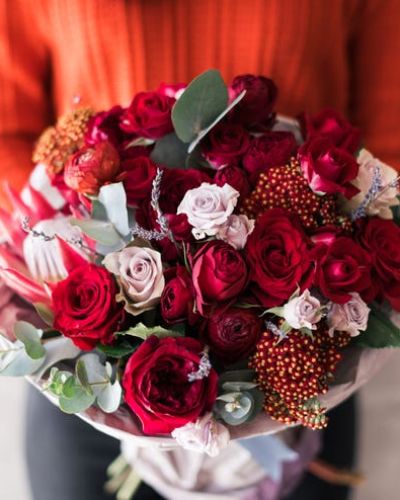 Let our expert florists create something truly special just for your Valentine. Our Valentine’s Day Designer’s Choice Bouquet is a one-of-a-kind arrangement handcrafted with the freshest seasonal blooms available.
Each bouquet is uniquely designed by our florists, who carefully select flowers, colors, and textures to create a beautiful and heartfelt expression of love. No two arrangements are exactly alike—your bouquet will be as special as the person receiving it.
<strong><em>Please note: Flower varieties and colors are chosen at the designer’s discretion based on availability and artistic vision. Images are representative of style only.</em></strong>
Perfect for when you want something beautiful, personal, and completely unique this Valentine’s Day.